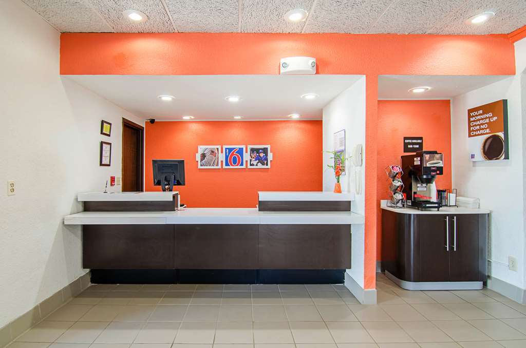 7 Boutique Hotel Pratt Интерьер фото