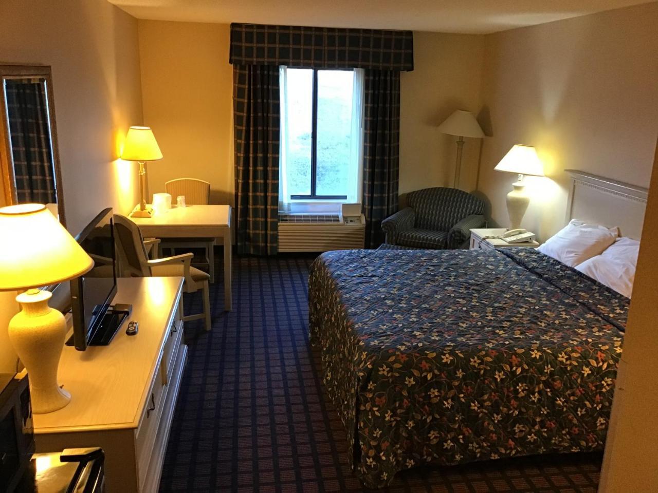 7 Boutique Hotel Pratt Экстерьер фото