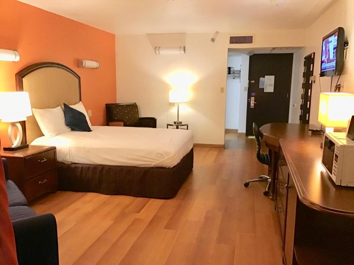 7 Boutique Hotel Pratt Экстерьер фото